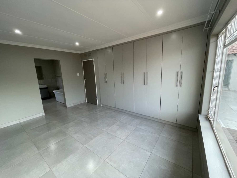 4 Bedroom Property for Sale in Fichardt Park Free State